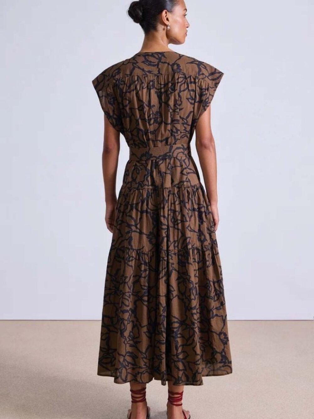 🌟 Apiece Apart Agathe Brown Floral Tier Maxi Dress with Waist Tie Belt · Small - Picture 2 of 4